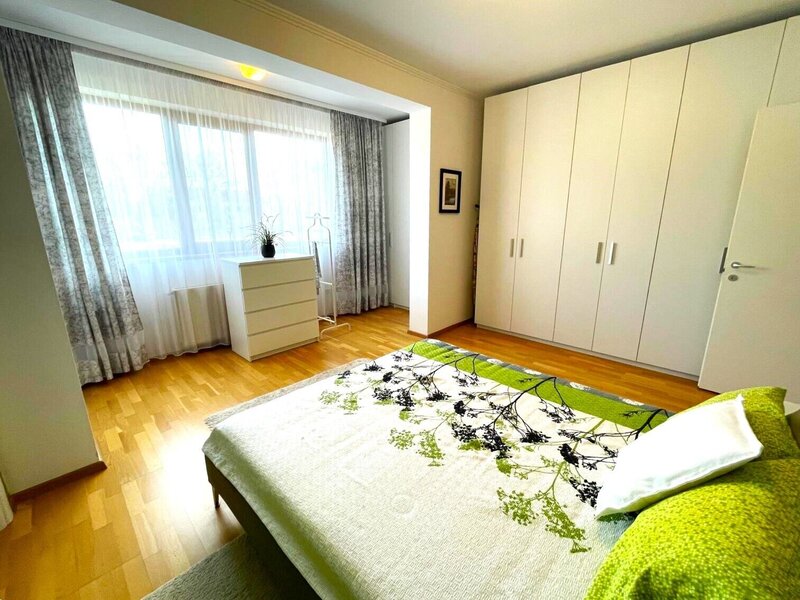 Baneasa  Sisesti Apartament Cu 2 Camere - Bd. Apicultorilor