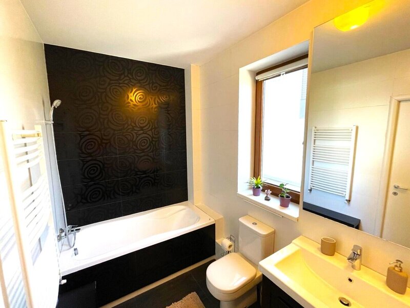Baneasa  Sisesti Apartament Cu 2 Camere - Bd. Apicultorilor